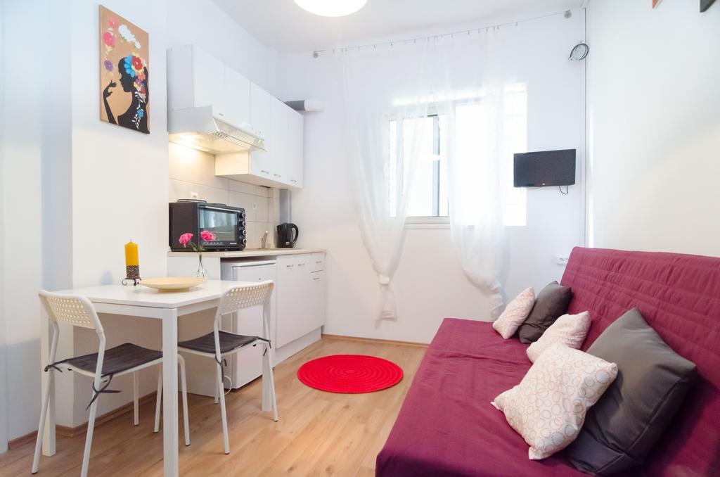 סלוניקי Aristotelous Street Small Apartment מראה חיצוני תמונה