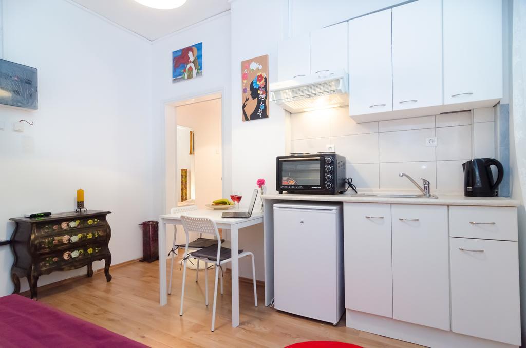 סלוניקי Aristotelous Street Small Apartment מראה חיצוני תמונה